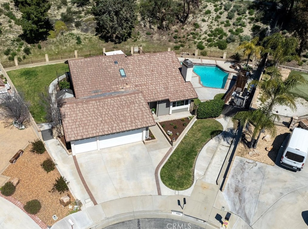 28083 Valcour Dr, Santa Clarita, CA 91387-3153