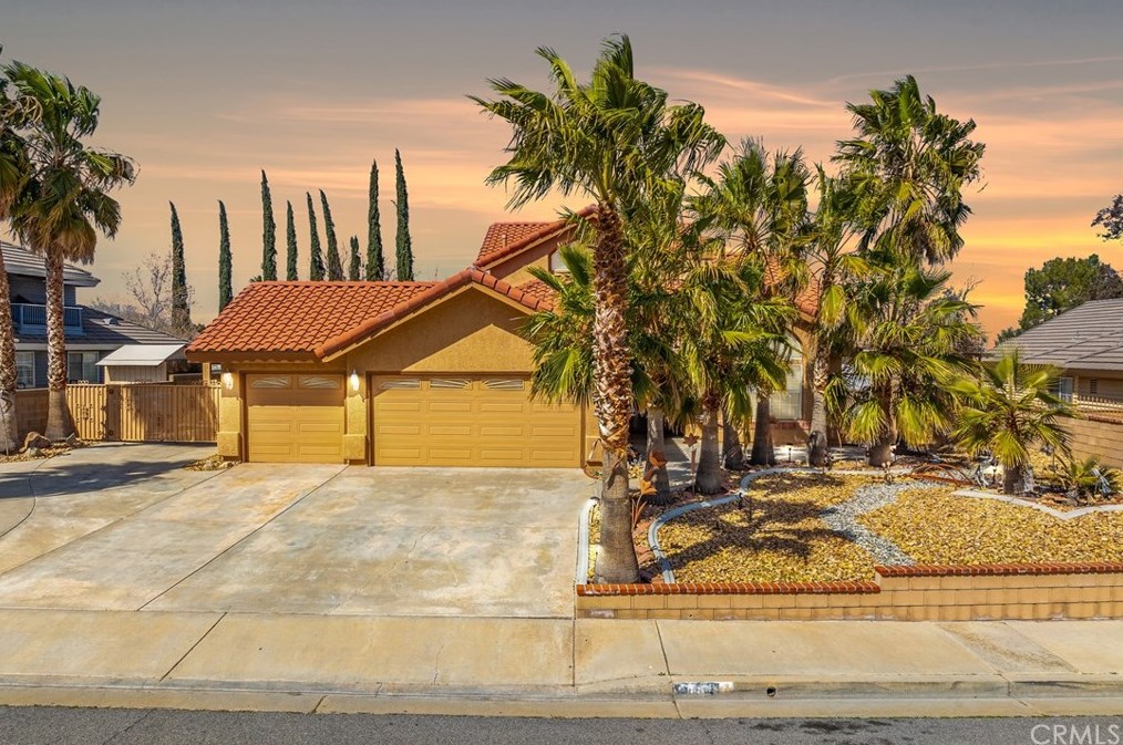 6109 Phaeton Pl, Lancaster, CA 93536-4512