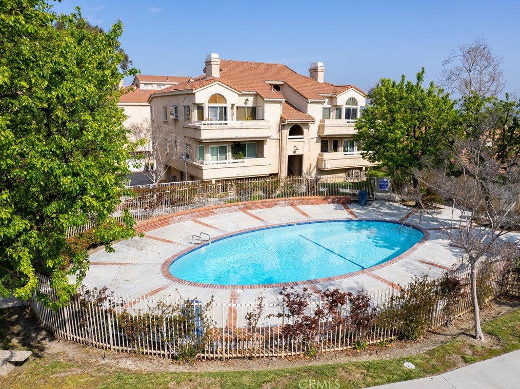 19802 Sandpiper Pl, Santa Clarita CA  91321-4340 exterior