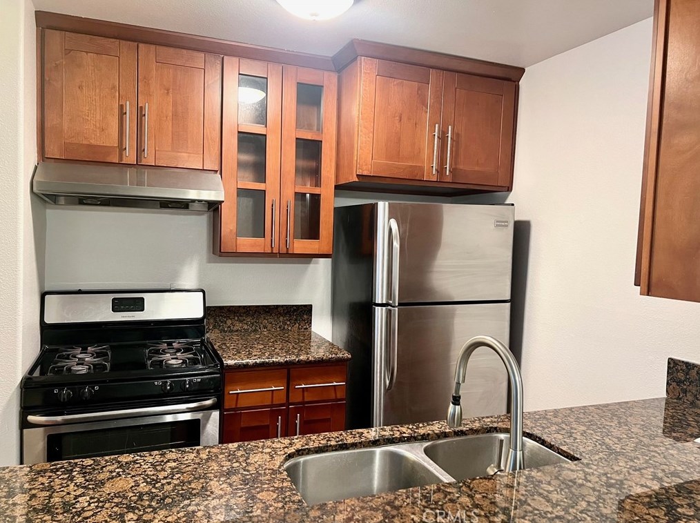 18645 Hatteras St #165, Los Angeles, CA 91356