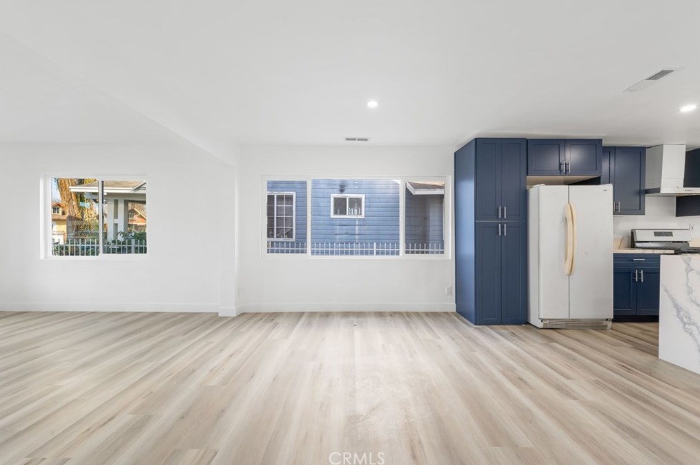 1328 49th St, Los Angeles CA  90011-4212 exterior