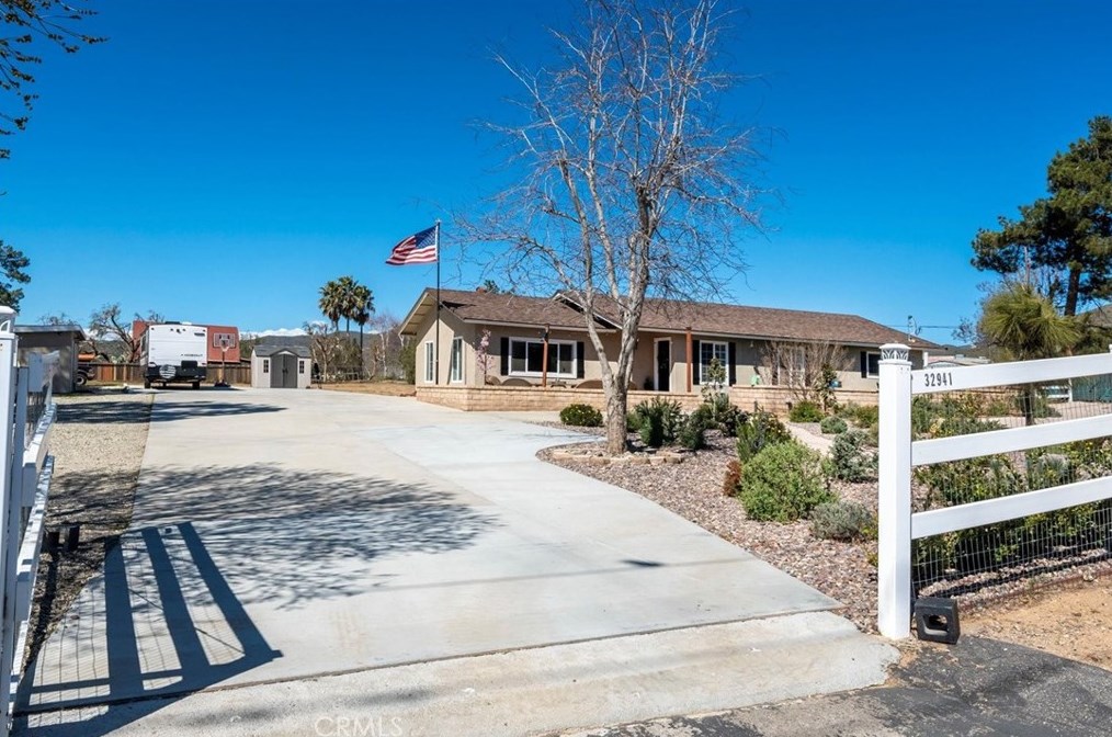 32941 Crown Valley Rd, Acton, CA 93510