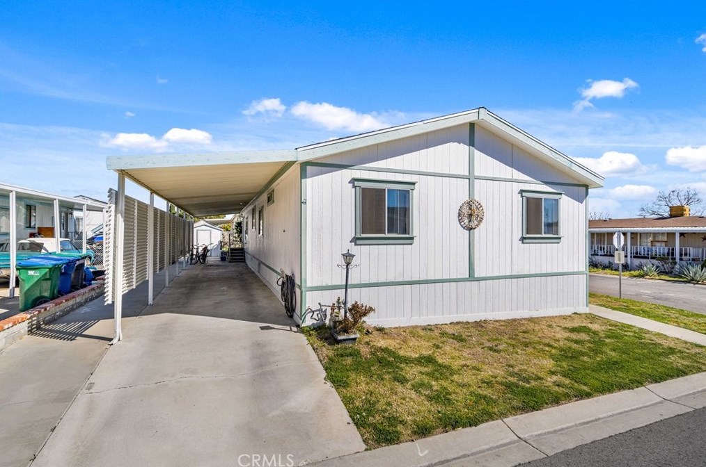 5200 Entrar Dr #71, Palmdale, CA 93551