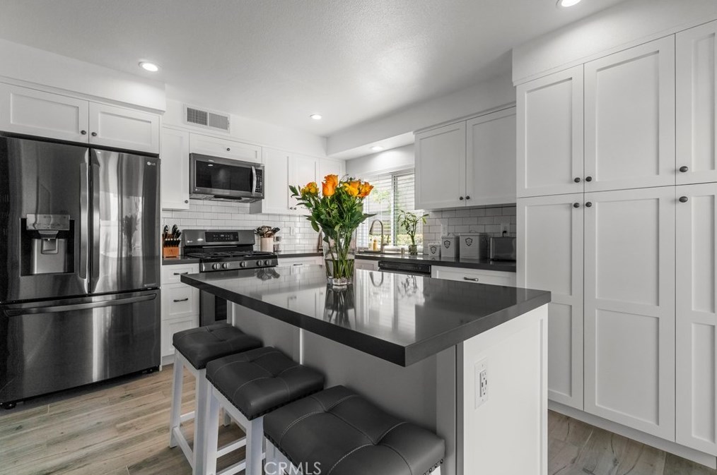 10341 Canoga Ave #46, Chatsworth, CA 91311