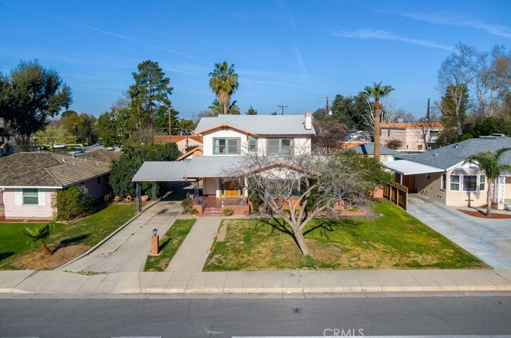 1706 Alta Vista Dr, Bakersfield, CA 93305-3608