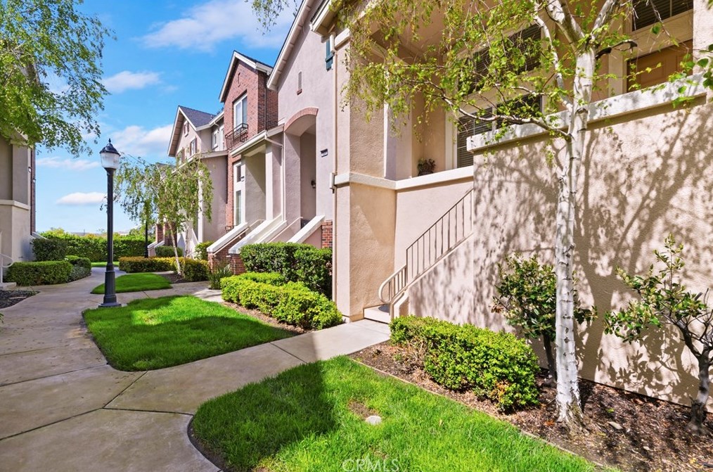 212 Wood St #1605, Livermore, CA 94550