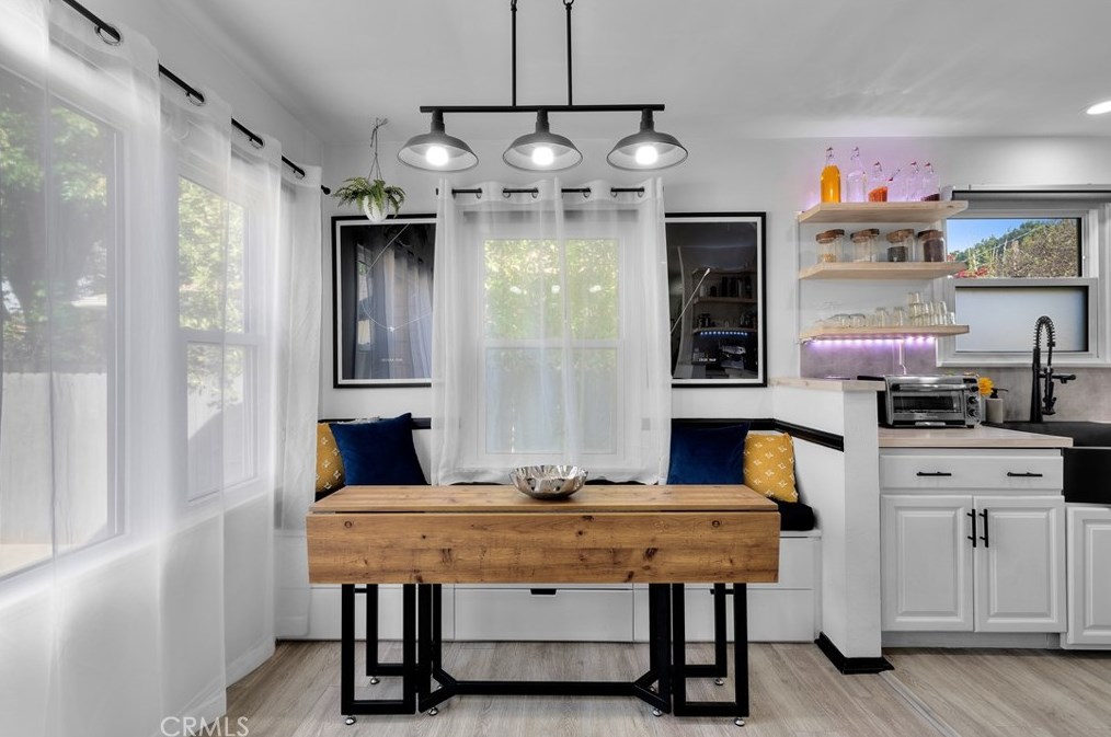 19140 Archwood St, Los Angeles CA  91335-5001 exterior