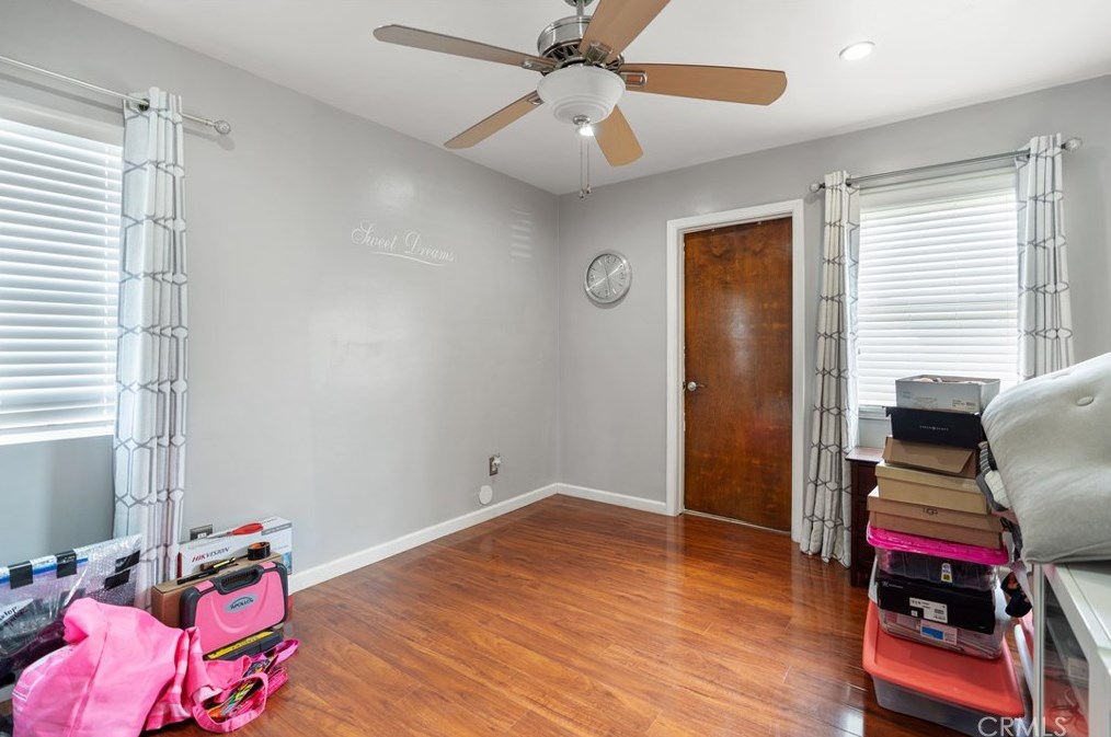 1506 111th St, Los Angeles CA  90044-1405 exterior