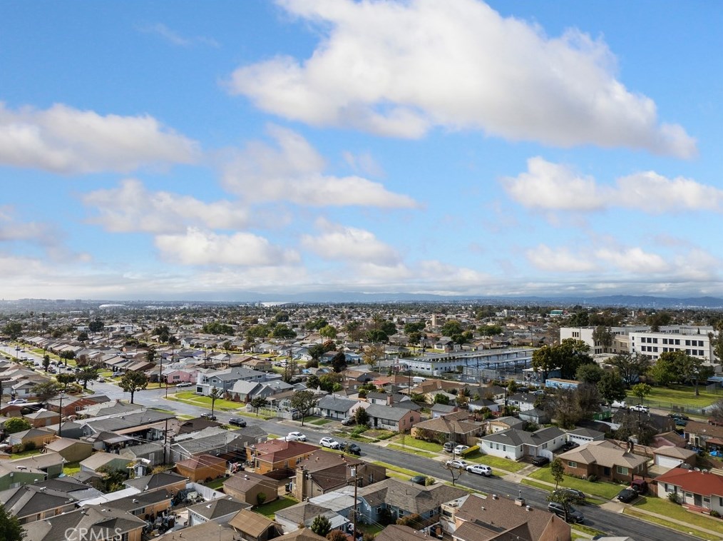 1506 111th St, Los Angeles CA  90044-1405 exterior