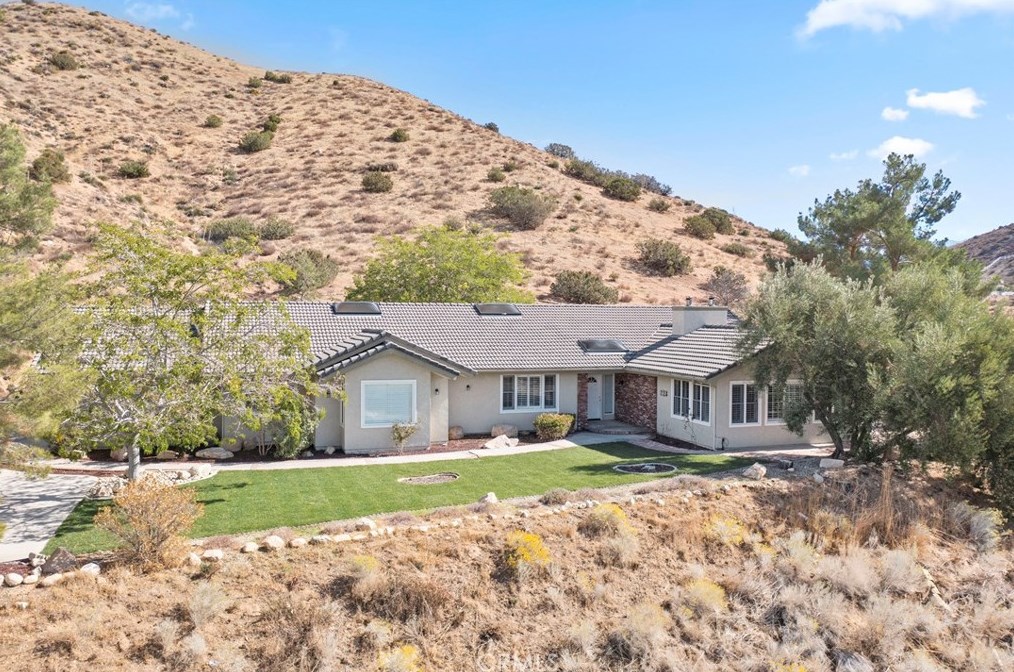 31904 Cedarcroft Rd, Acton, CA 93510-2119