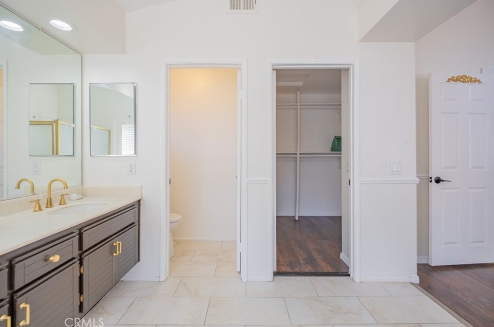 40532 Gorham Ln, Palmdale CA  93551-2526 exterior