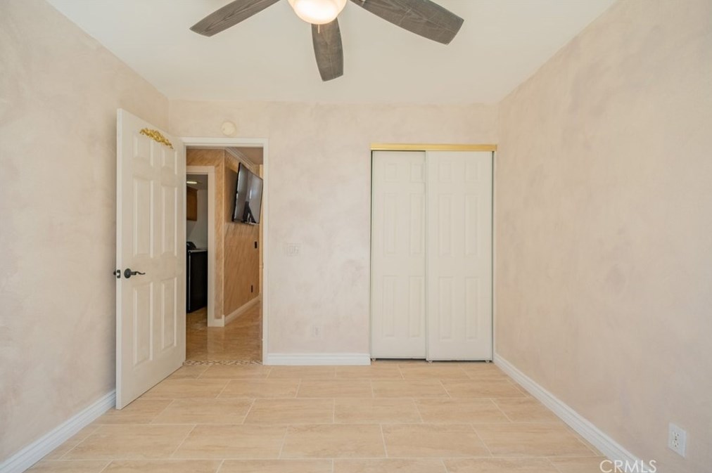 40532 Gorham Ln, Palmdale CA  93551-2526 exterior