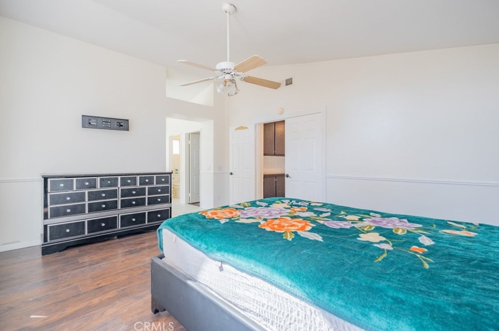 40532 Gorham Ln, Palmdale CA  93551-2526 exterior