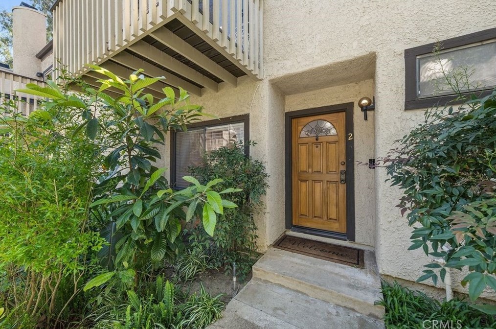 6740 Encino Ave #2, Van Nuys, CA 91406