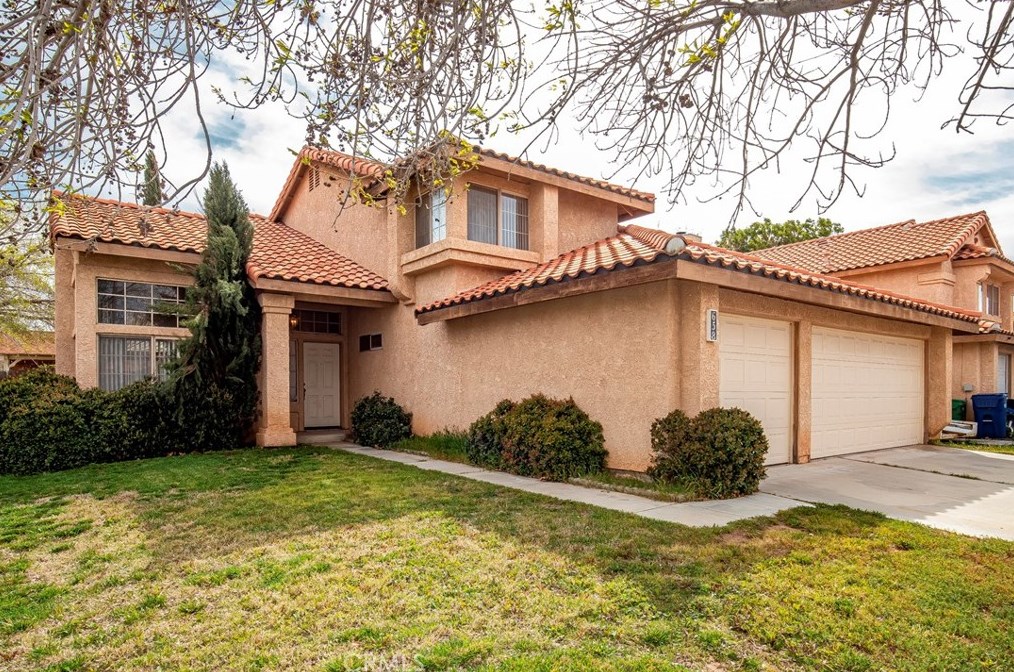 658 Martha Ct, Lancaster, CA 93535