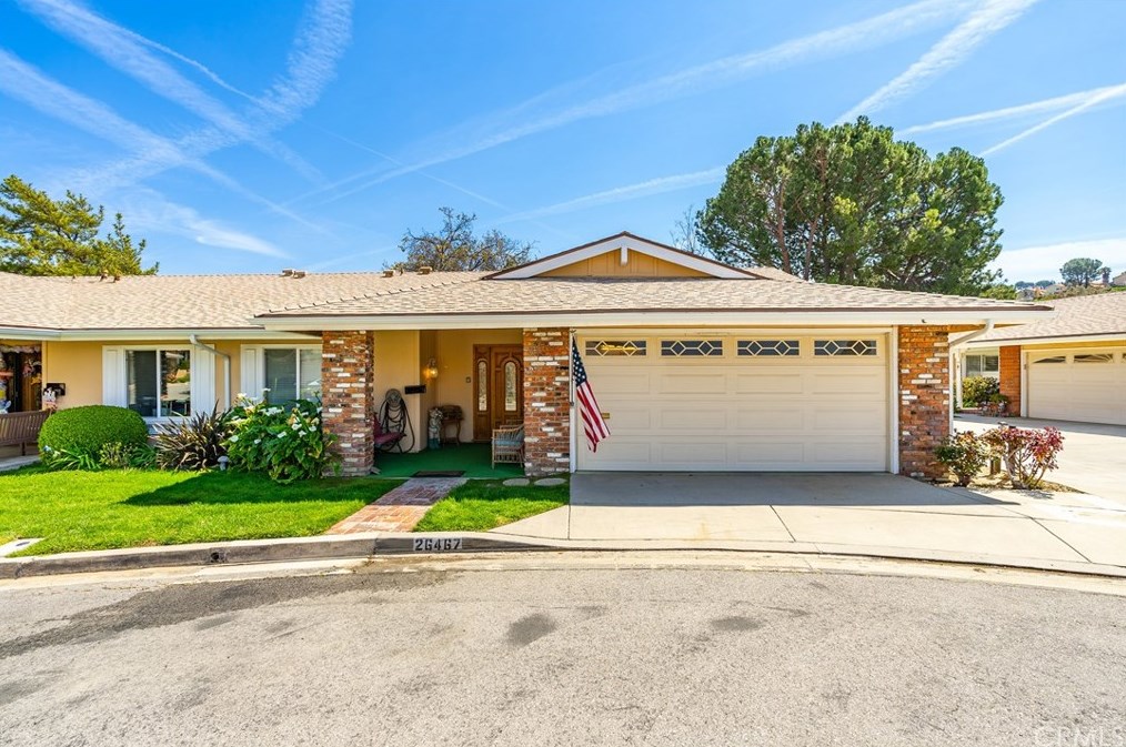 26467 Fairway Cir, Santa Clarita, CA 91321