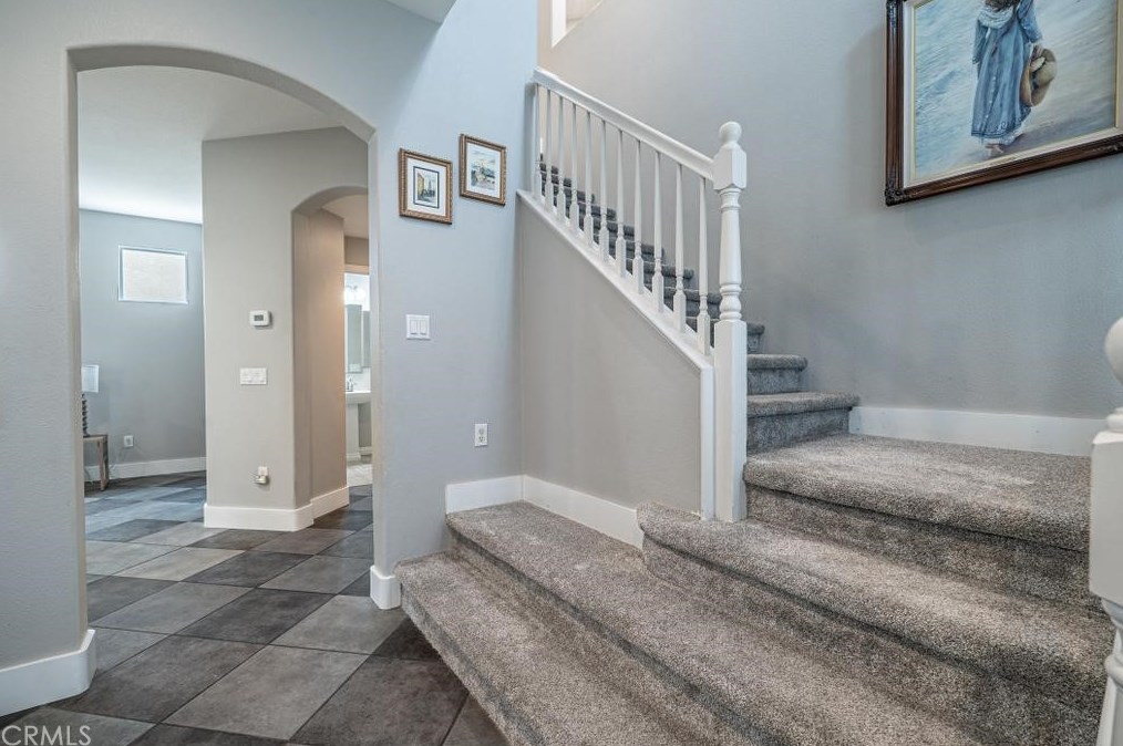 24178 Joshua Dr, Santa Clarita CA  91354-1538 exterior
