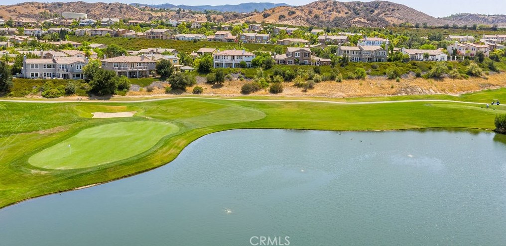 26822 Peppertree Dr, Santa Clarita CA  91381-0611 exterior