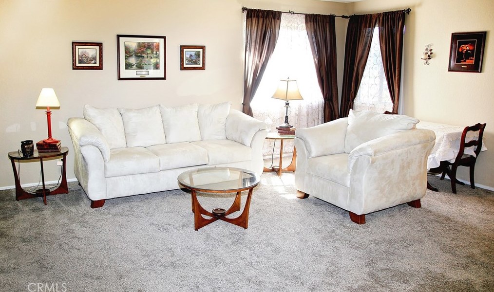 41521 Rimfield Ave, Lancaster, CA 93536
