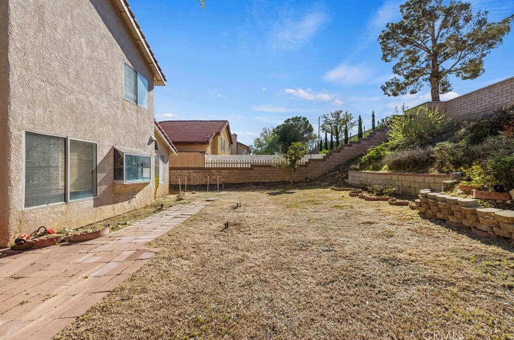 1822 Bradcliff Way, Palmdale CA  93551-4095 exterior