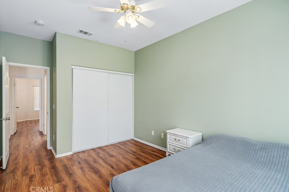 1752 Windermere Dr, Lancaster CA  93534-5316 exterior