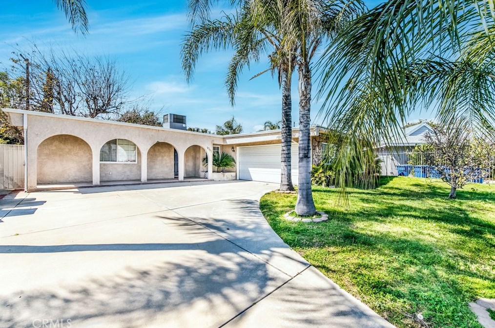 9701 Fullbright Ave, Chatsworth, CA 91311