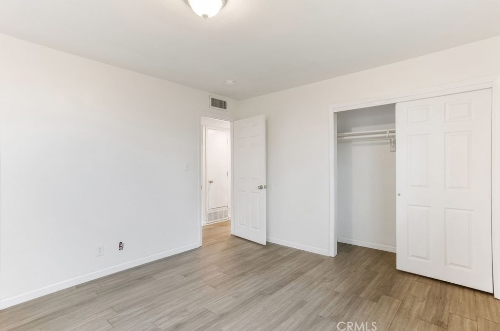 2804 Occidental St, Bakersfield CA  93305-2327 exterior