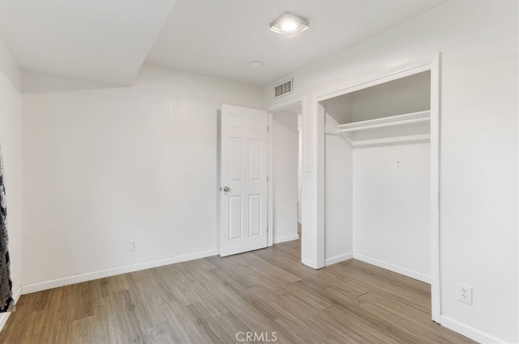 2804 Occidental St, Bakersfield CA  93305-2327 exterior