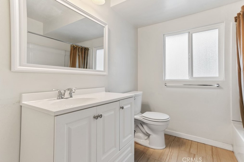 2804 Occidental St, Bakersfield CA  93305-2327 exterior