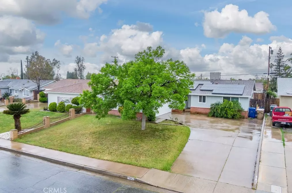 2804 Occidental St, Bakersfield CA  93305-2327 exterior