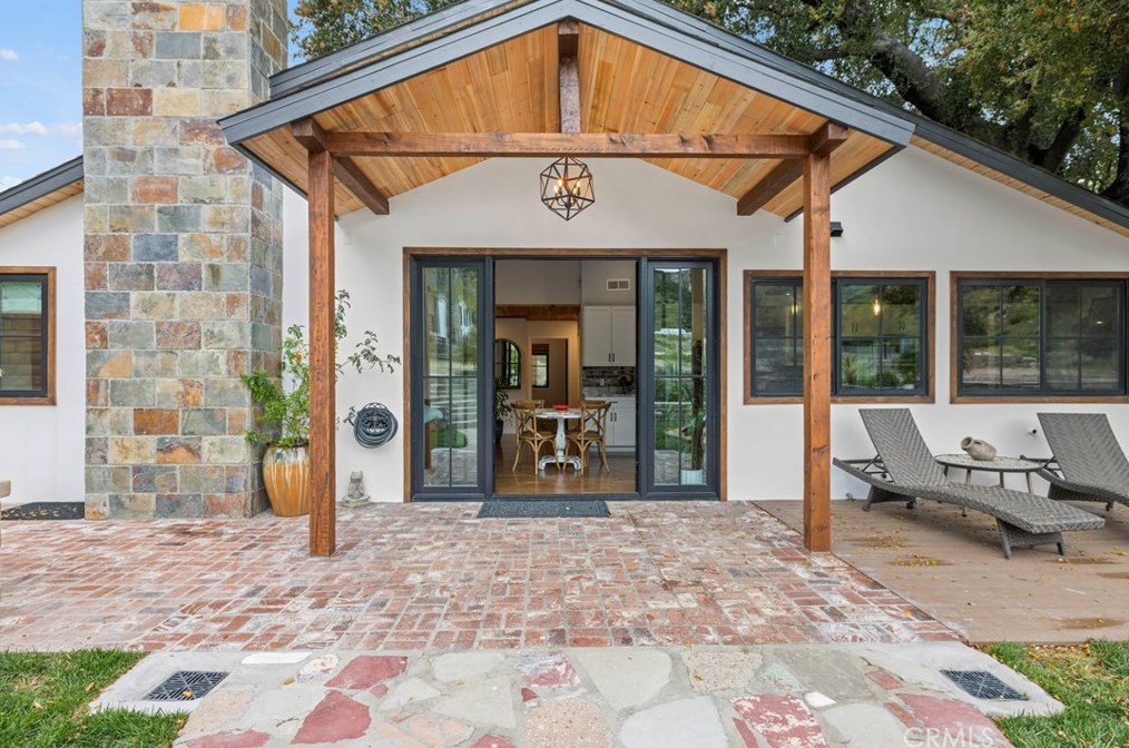 29703 Jackson St, Santa Clarita, CA 91384