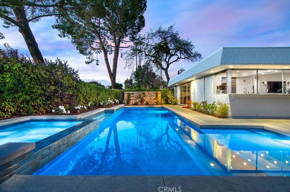 4421 Yorkfield Ct, Thousand Oaks, CA 91361-4318