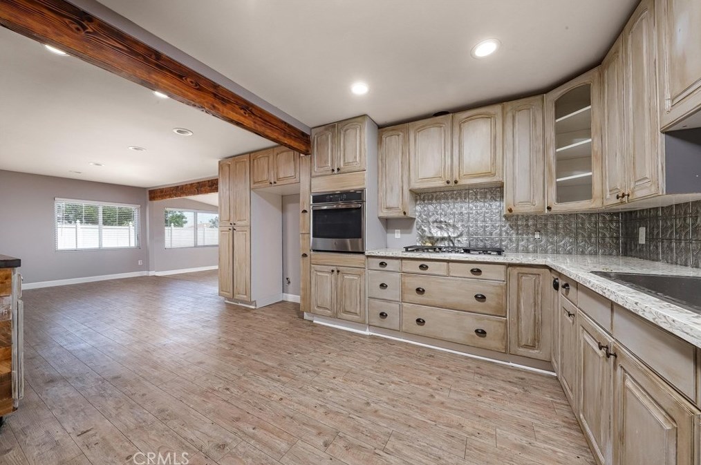 40556 11 St, Palmdale CA  93551-2019 exterior