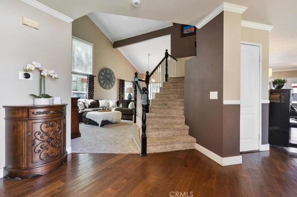 28609 Heather Ln, Santa Clarita, CA 91384