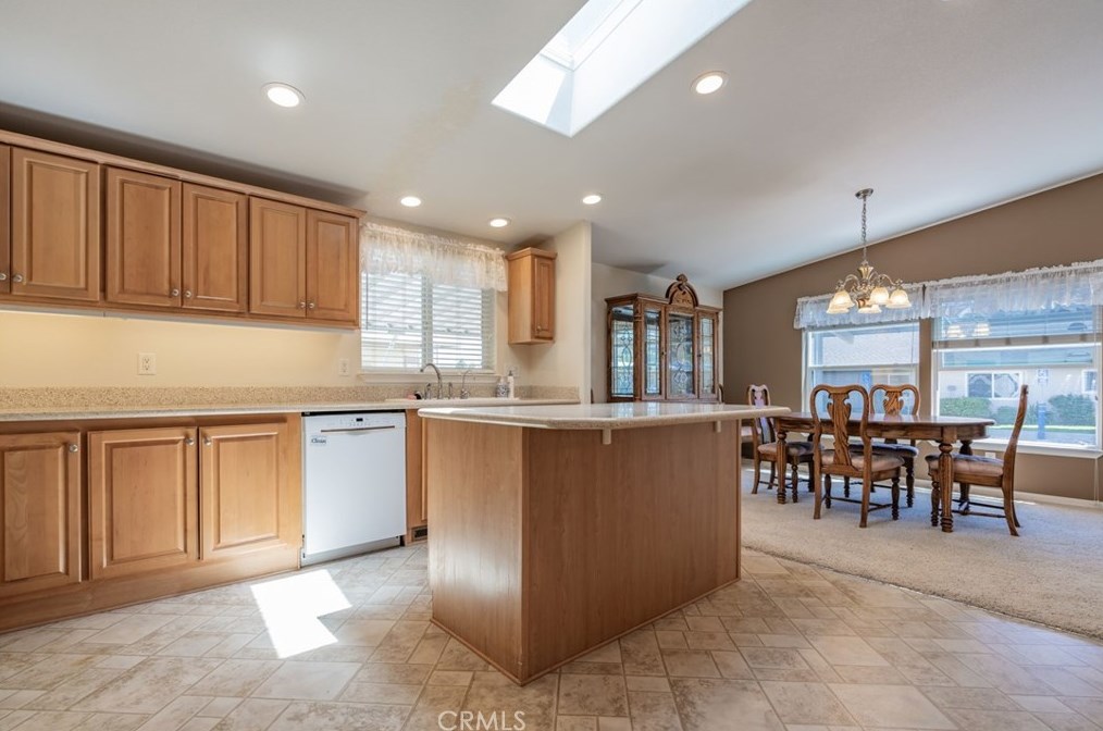 195 Tierra Rejada Rd #119, Simi Valley, CA 93065