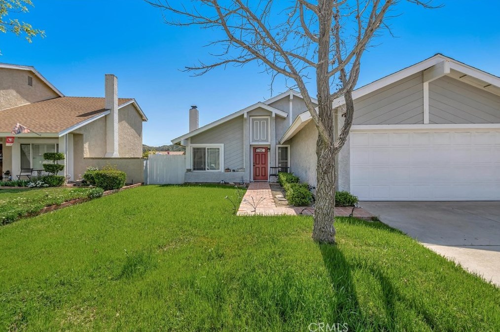 27530 Hyssop Ln, Santa Clarita, CA 91350