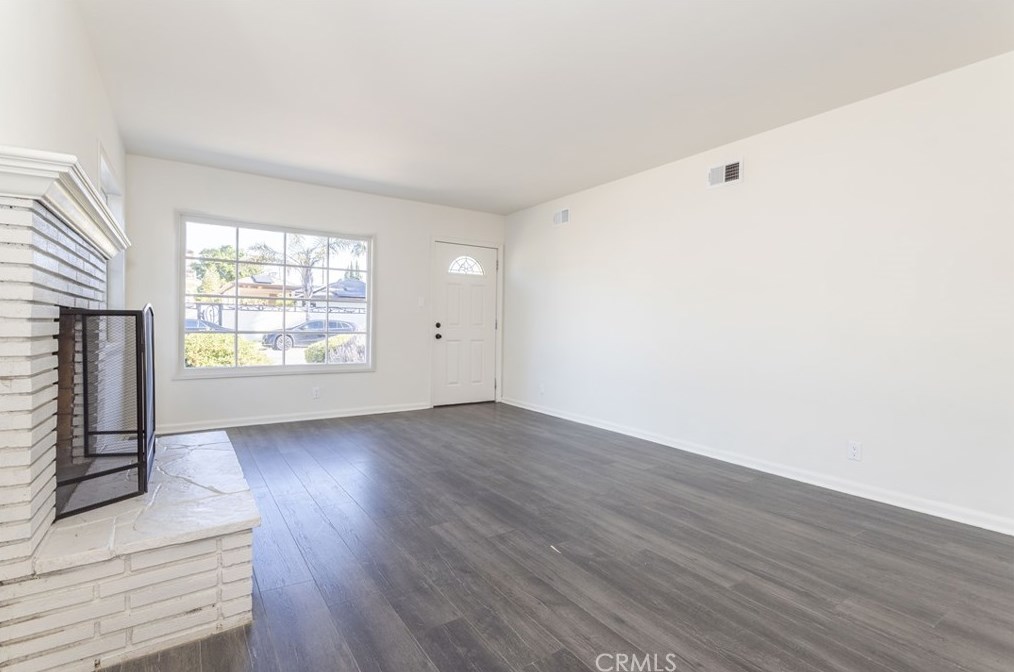 17244 Tribune St, San Fernando CA  91344-4841 exterior