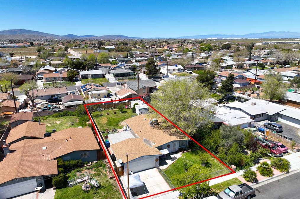 38457 Glenbush Ave, Palmdale CA  93550-4315 exterior