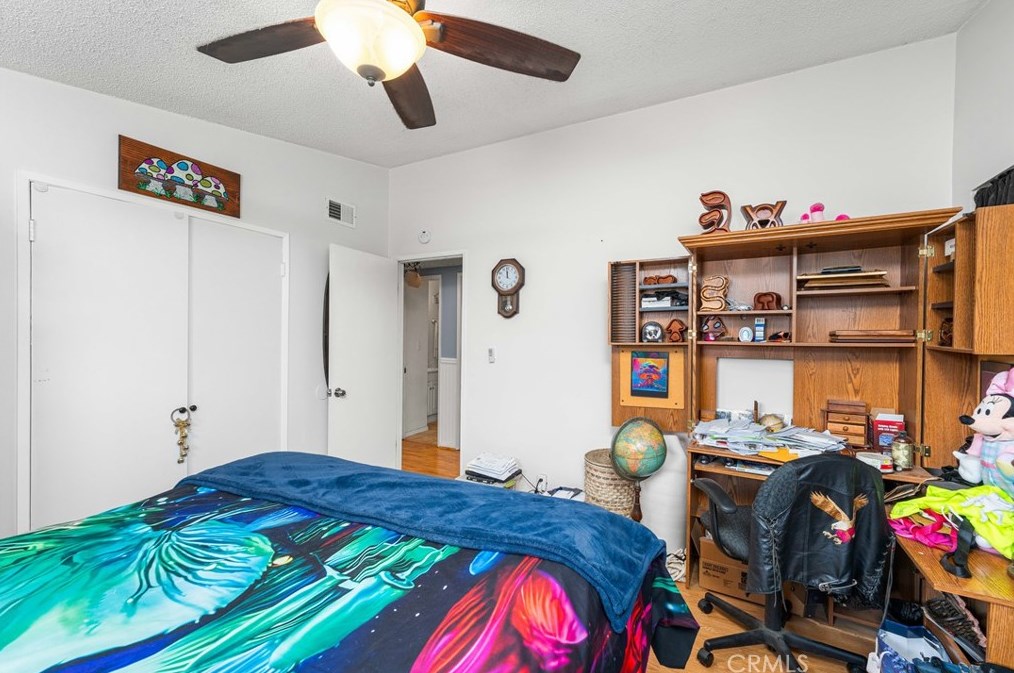 38457 Glenbush Ave, Palmdale CA  93550-4315 exterior