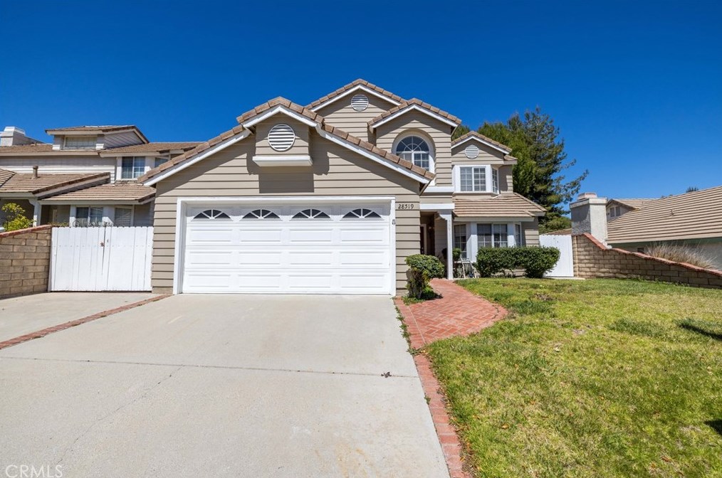 28519 Applewood Ln, Santa Clarita, CA 91384
