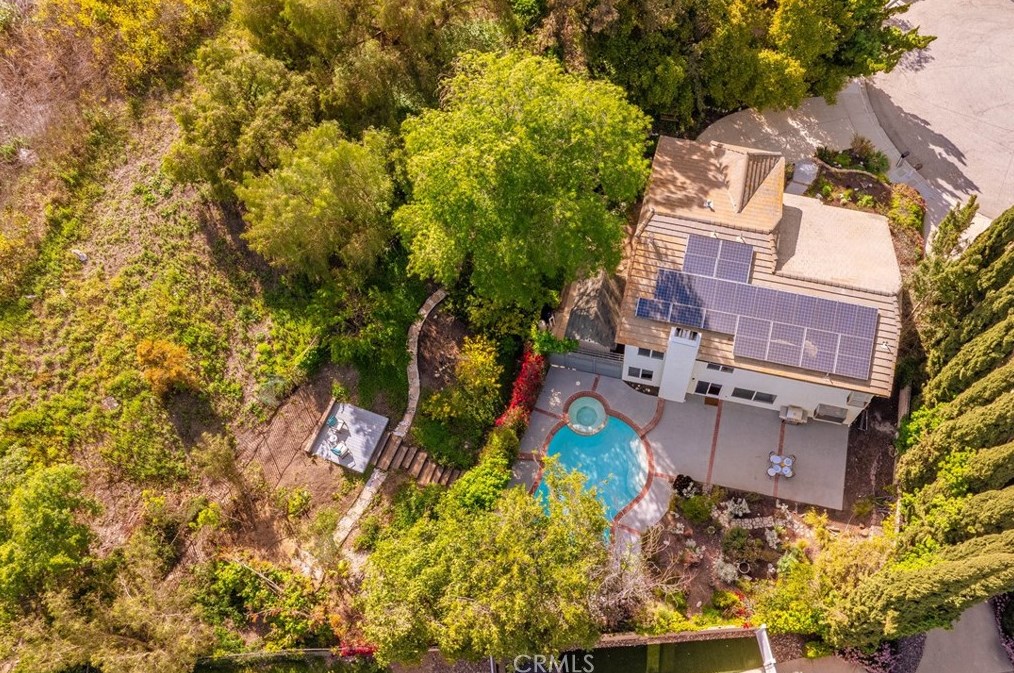 2906 Rob Ct, Thousand Oaks CA exterior