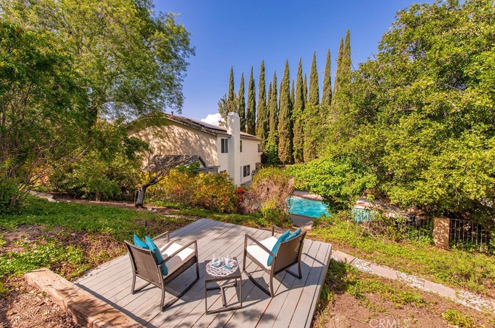 2906 Rob Ct, Thousand Oaks CA exterior