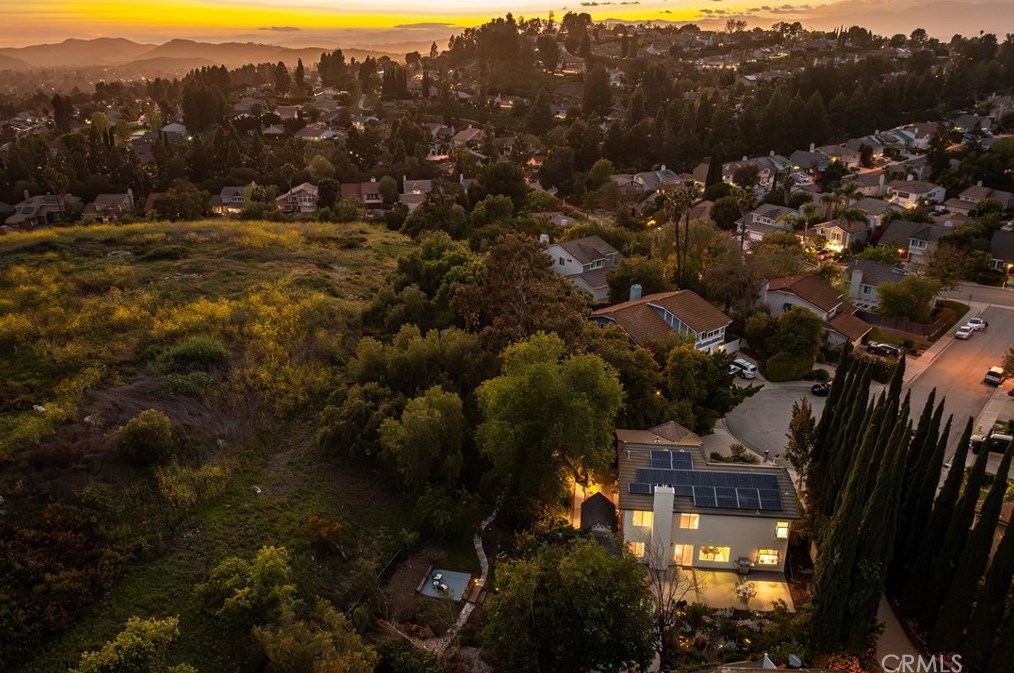 2906 Rob Ct, Thousand Oaks CA exterior