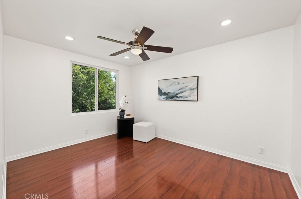 2906 Rob Ct, Thousand Oaks CA exterior