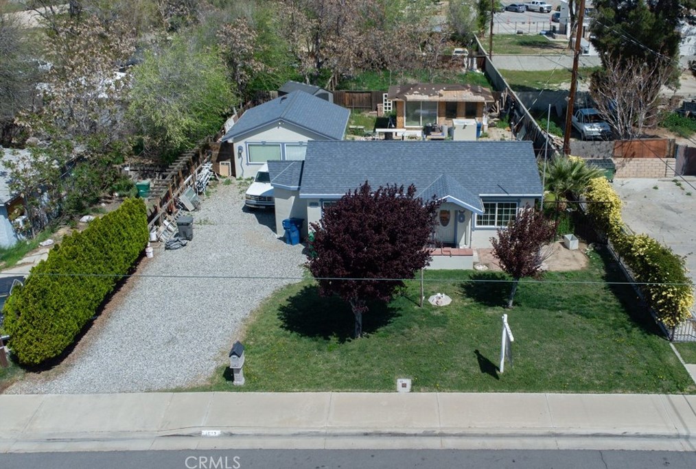 1017 Newgrove St, Lancaster, CA 93535-3336