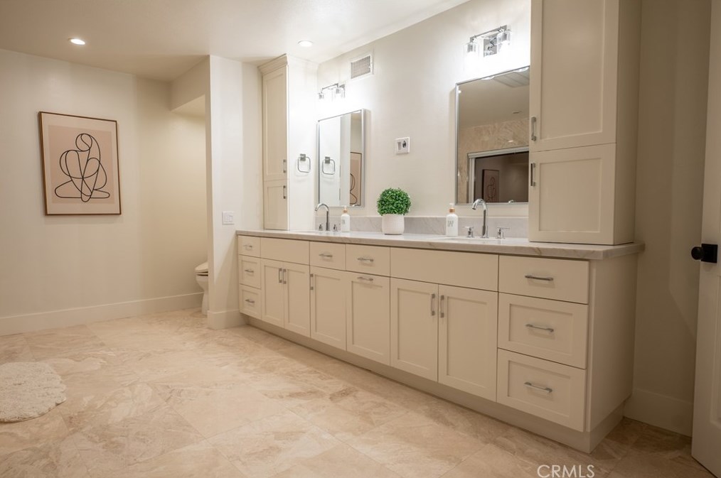 3563 Twin Lk Rdg, Thousand Oaks CA  91361-3928 exterior