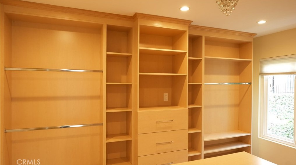 3563 Twin Lk Rdg, Thousand Oaks CA  91361-3928 exterior