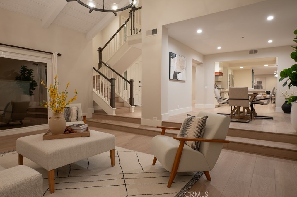 3563 Twin Lk Rdg, Thousand Oaks CA  91361-3928 exterior