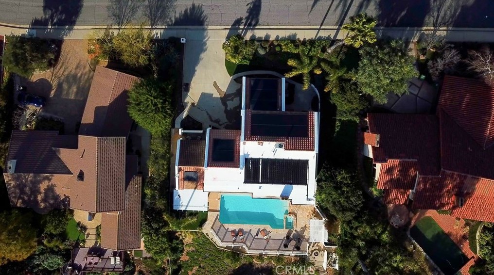 3563 Twin Lk Rdg, Thousand Oaks CA  91361-3928 exterior