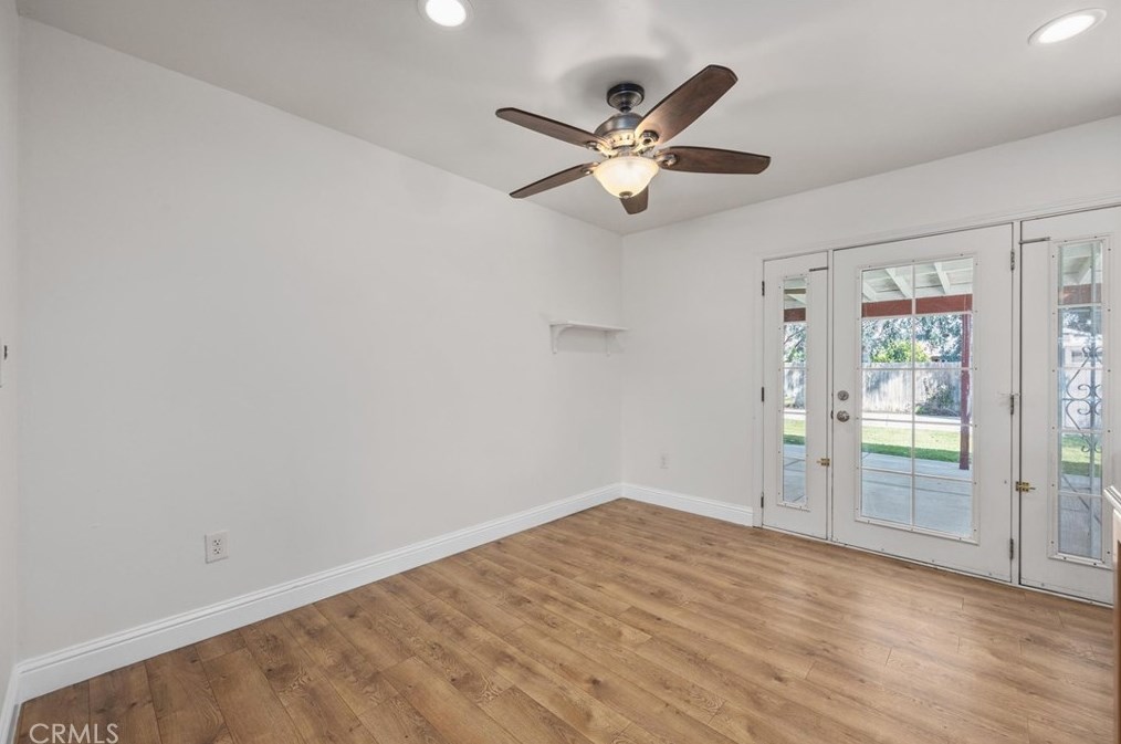 3812 Curry Ct, Bakersfield CA  93309-6272 exterior